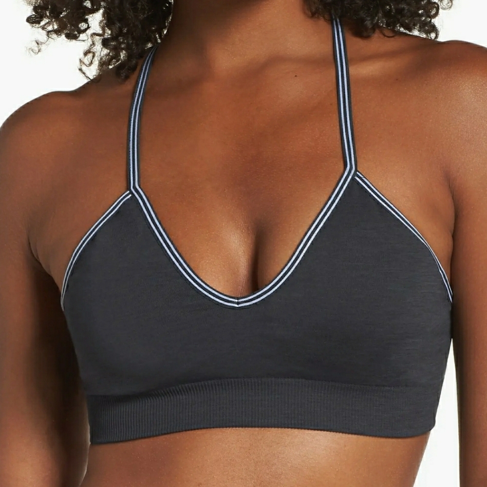 Black Sweaty Betty Shanti Yoga Sports Bra. Size: Large